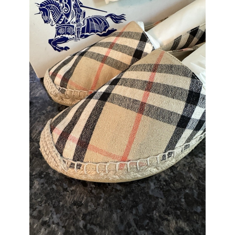 Burberry Check Mews Espadrilles NWB, Bag, Paperwork. Sz 38 7.5‎ Unisex Shoes - Picture 4 of 15
